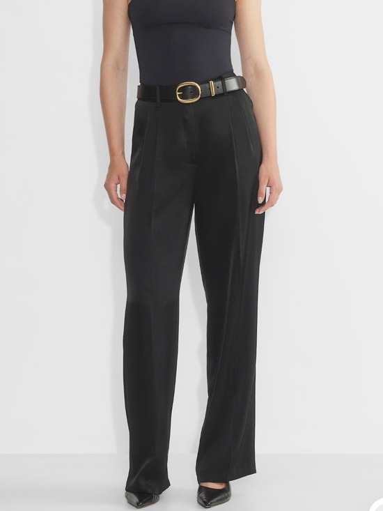 Aritzia Pants - The Effortless Pant™ Satin - Black